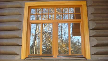 Этапы установки деревянных окон в доме из бруса:рекомендации и правила монтажа