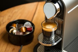 Как правильно заваривать кофе в капсулах: особенности приготовления напитка