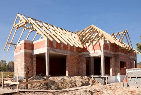 Правила и критерии выбора материала для строительства дома