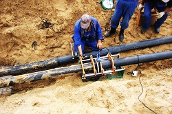 Как осуществляется прокладка сетей водоснабжения: правила работы