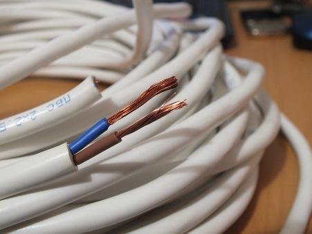 Самый распространенный тип кабеля для электрификации домов