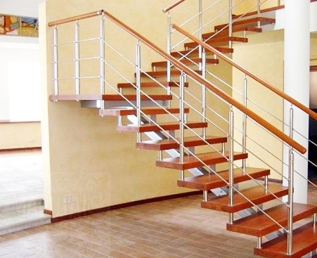 Маршевая лестница в доме: классификация, разновидности и материал изготовления