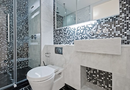Чем отделать стены в ванной: виды материалов и их преимущества