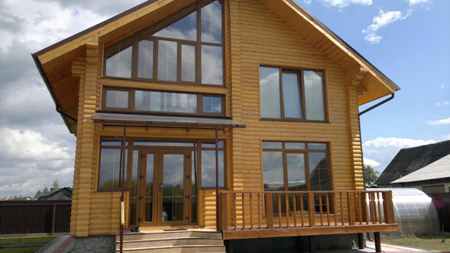 Окна для загородного дома: отличительные характеристики пластиковых, деревянных и алюминиевых окон