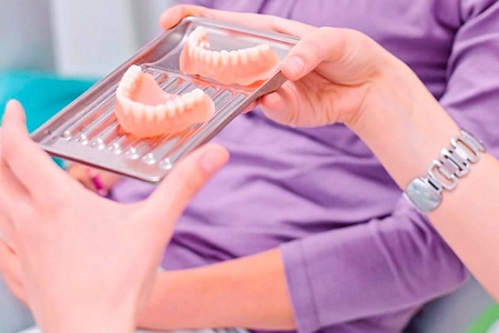 Этапы изготовления съемных зубных протезов: методы и описание