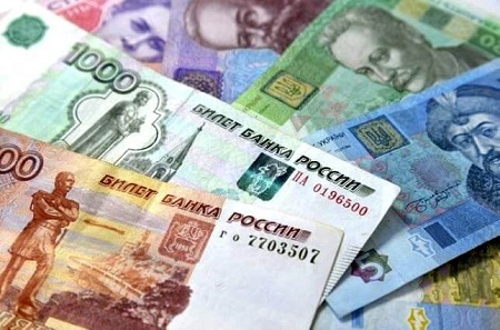Обмен российских денег на украинские: способы и особенности