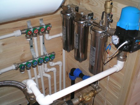 Разводка водопроводных труб в доме: с чего начать, монтаж и подключение трубопровода
