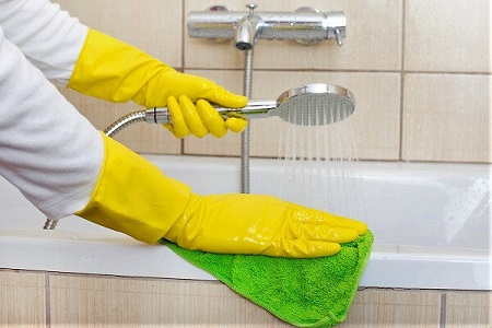 Правила ухода за акриловой ванной: достоинства и способы чистки